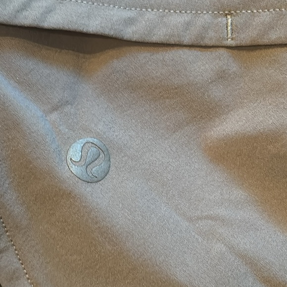 LULULEMON SPEED UP HR SHORTS 2.5” in RIVERSTONE (RVSN) SZ 12 NWT - Picture 3 of 6